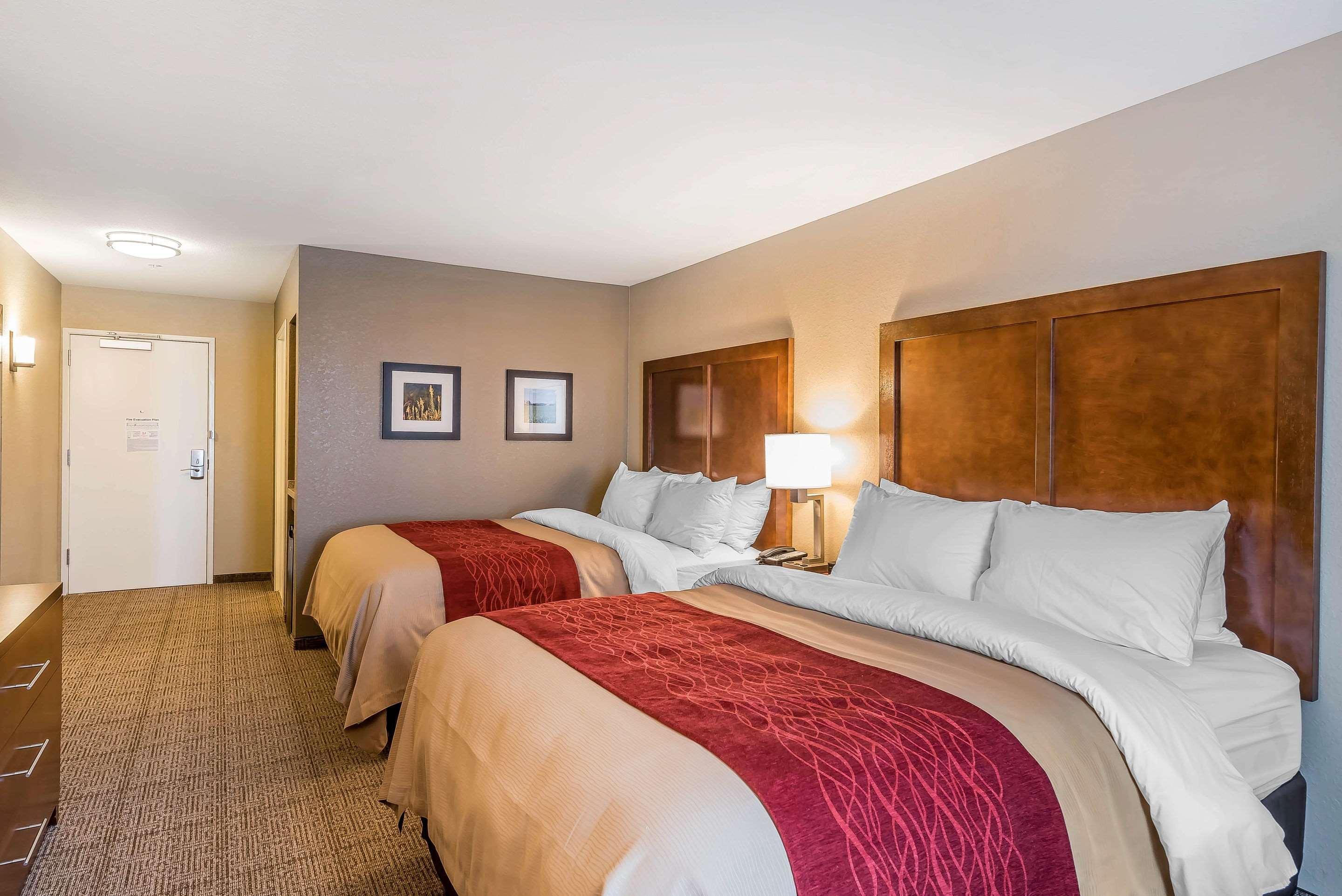 Comfort Inn & Suites Sidney I-80 Kültér fotó