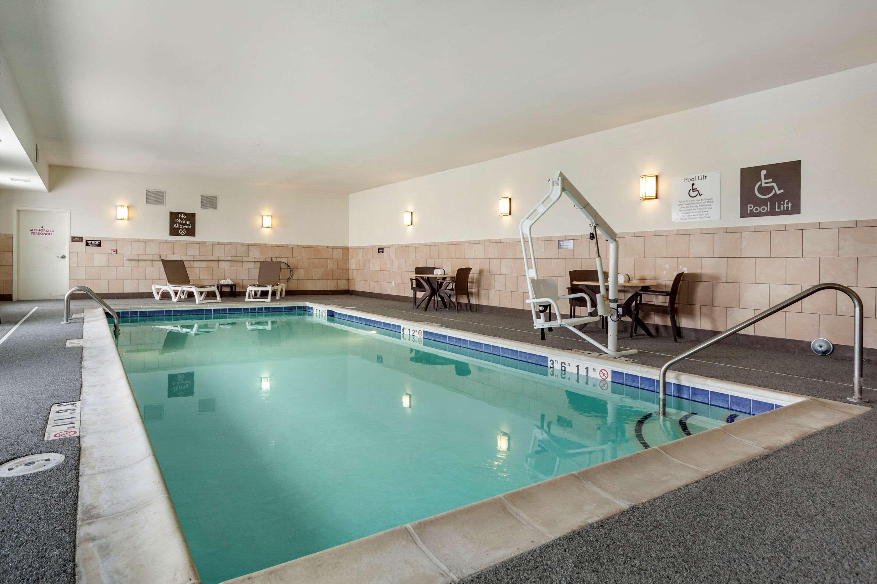 Comfort Inn & Suites Sidney I-80 Kültér fotó